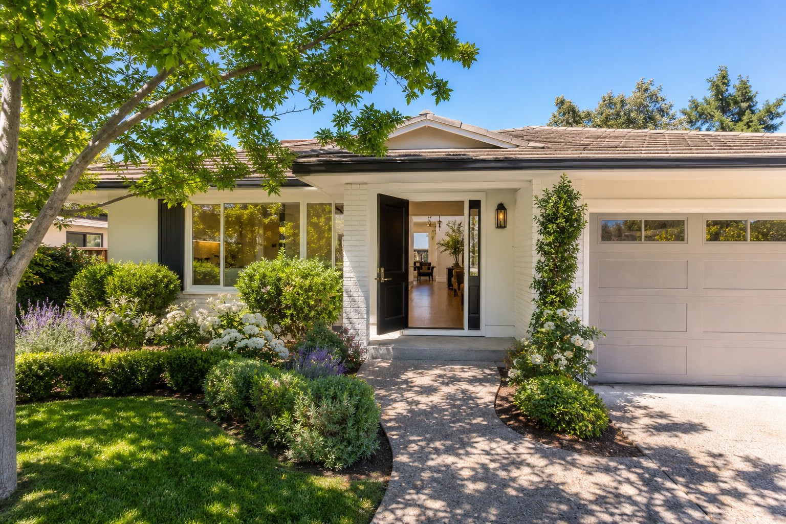 Silicon Valley home exterior in daylight