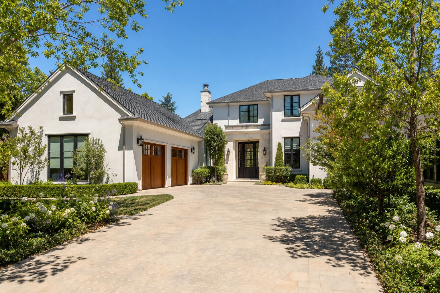 Modern Peninsula home in daylight